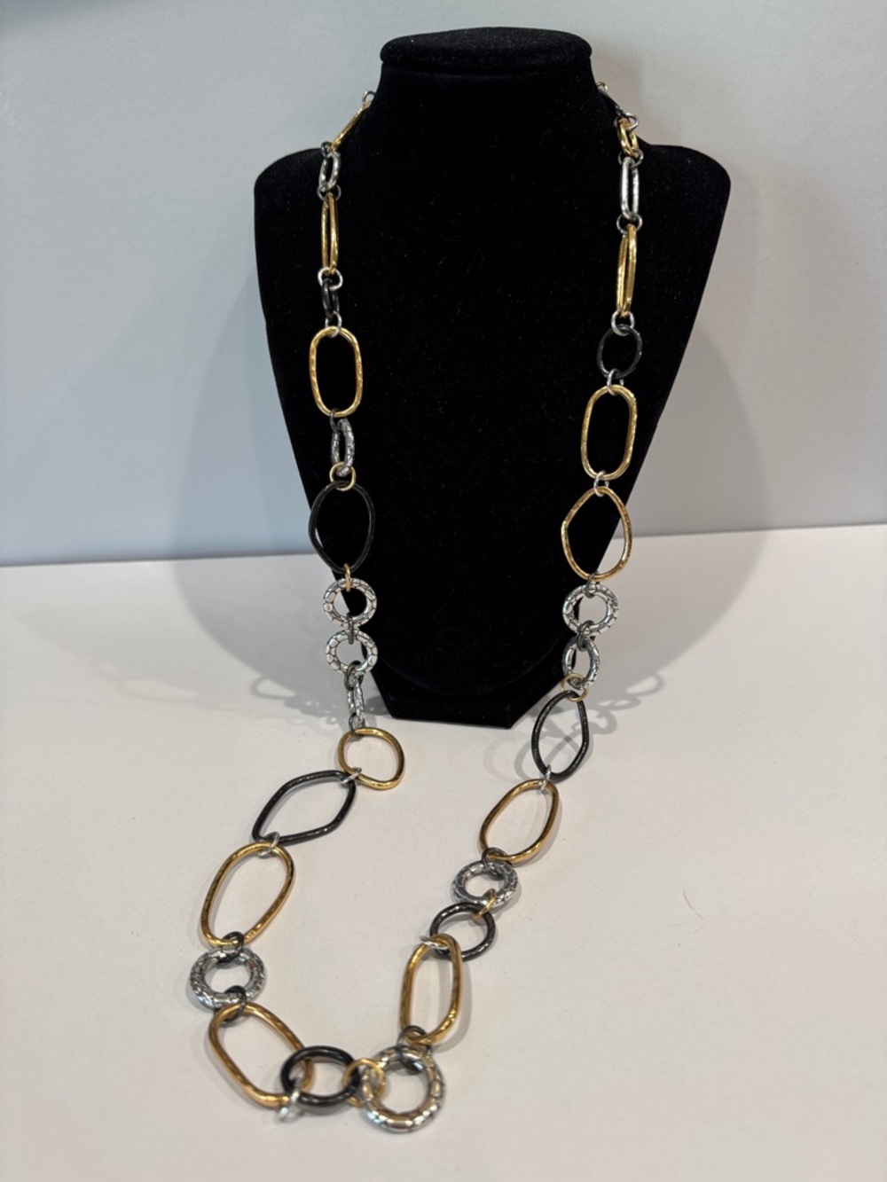 Brighton Tri Color Pebble hammered Oval Link Necklace - 36”-40”